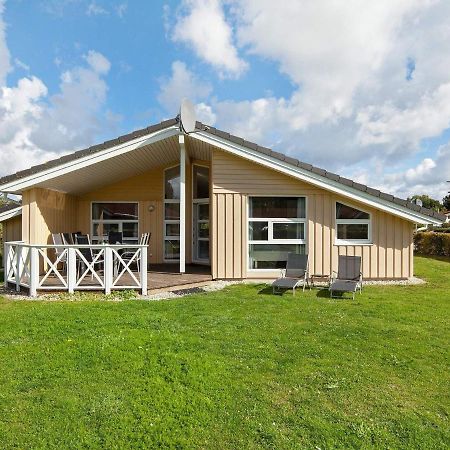 12 Person Holiday Home In Grömitz Eksteriør billede
